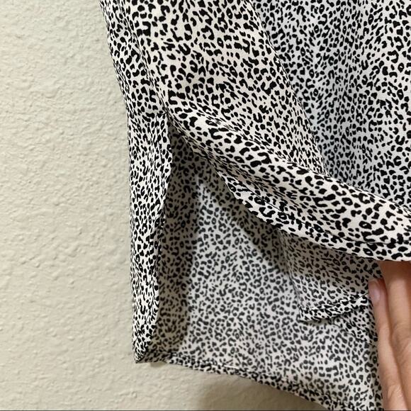 Daniel Rainn DR2 Black & White Cheetah Print Short Sleeve Blouse Womens XS - Picture 3 of 8